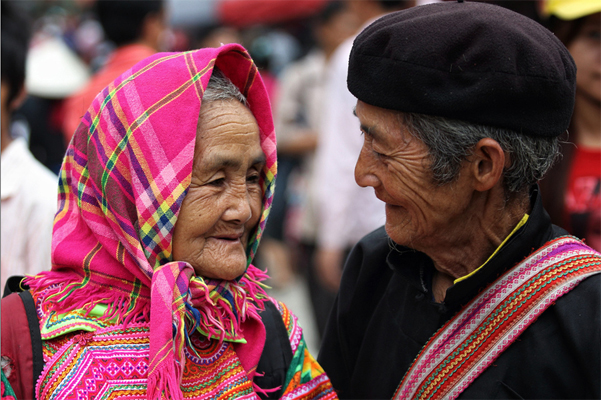 点击图片进入下一页